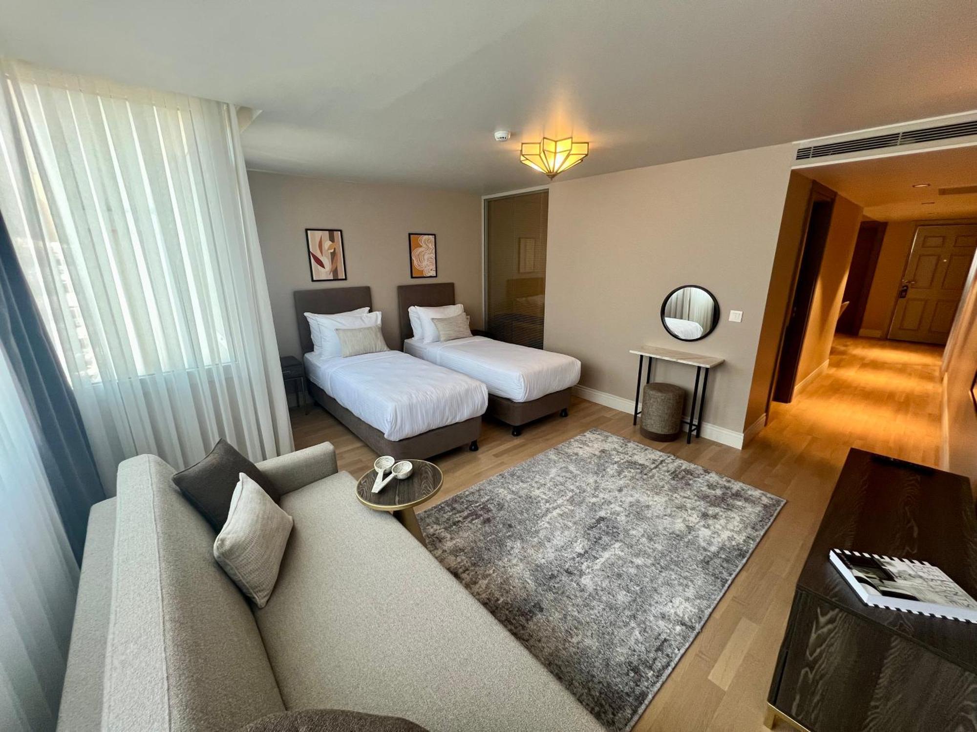 Weingart Suites Hotel อิสตันบูล ภายนอก รูปภาพ