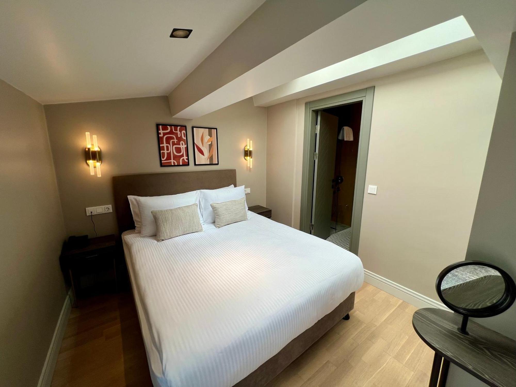 Weingart Suites Hotel อิสตันบูล ภายนอก รูปภาพ