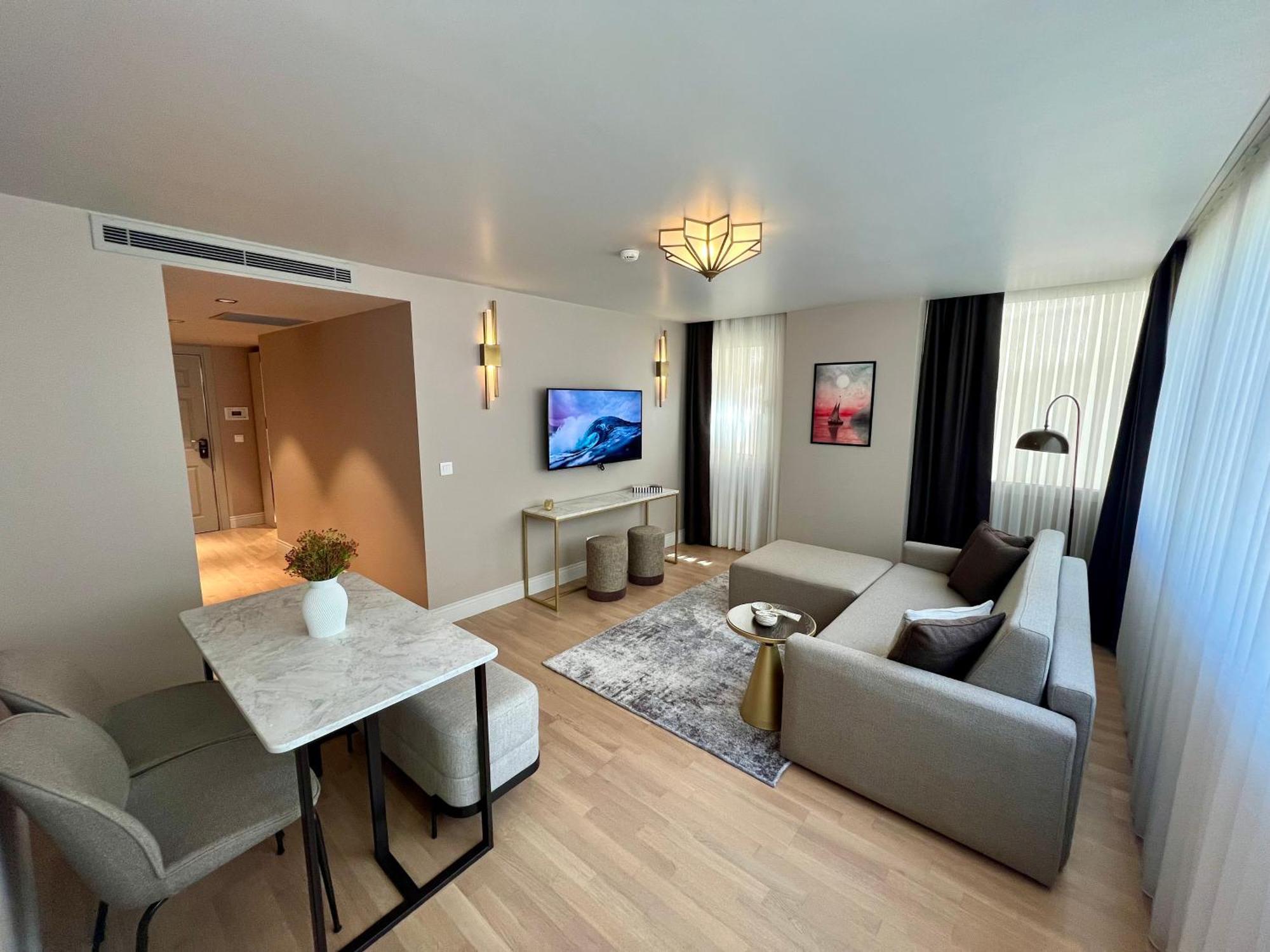 Weingart Suites Hotel อิสตันบูล ภายนอก รูปภาพ